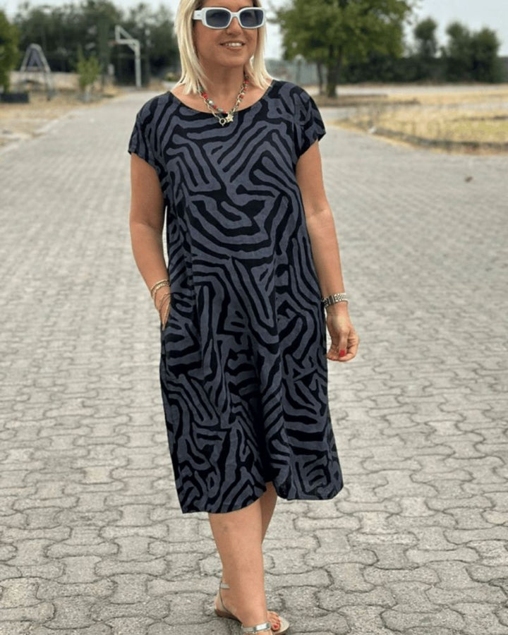 MEREDITH | ROUND NECK ELEGANT DRESS